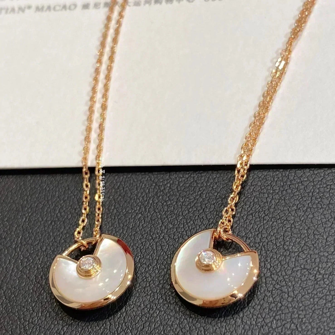 [Luna Brilliance]AMULETTE ROSE GOLD MOP NECKLACE