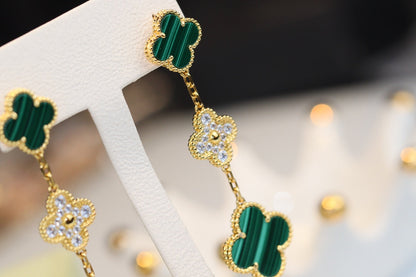 [Luna Brilliance]CLOVER EARRINGS GOLD MALACHITE DIAMOND 3 MOTIF