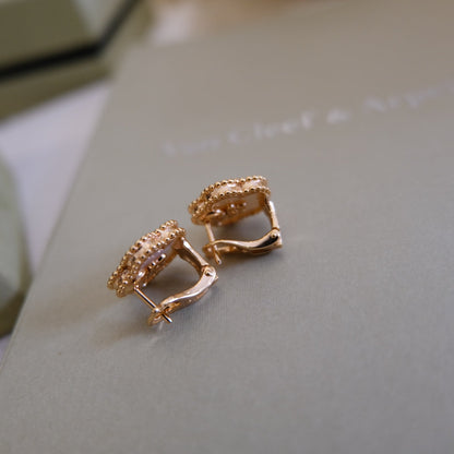 [Luna Brilliance]LUCKY PINK GOLD WHITE MOP EARRINGS