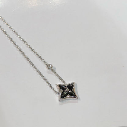 [Luna Brilliance]STAR BLACK MOP NECKLACE