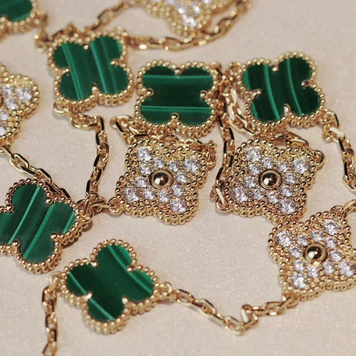 [Luna Brilliance]CLOVER 20 MOTIFS MALACHITE DIAMOND NECKLACE