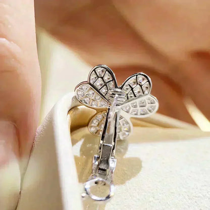 [Luna Brilliance]CLOVER COMOS DIAMOND EARRINGS SILVER