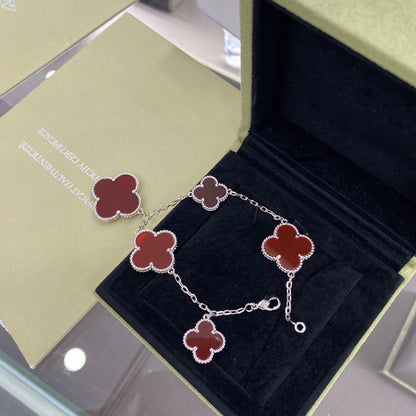 [Luna Brilliance]CLOVER 5 MOTIFS SIVLER CARNELIAN BRACELET