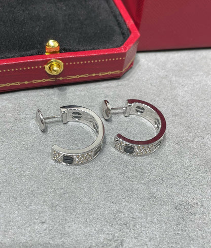 [Luna Brilliance]LOVE CERAMIC DIAMOND PAVED SILVER EARRINGS