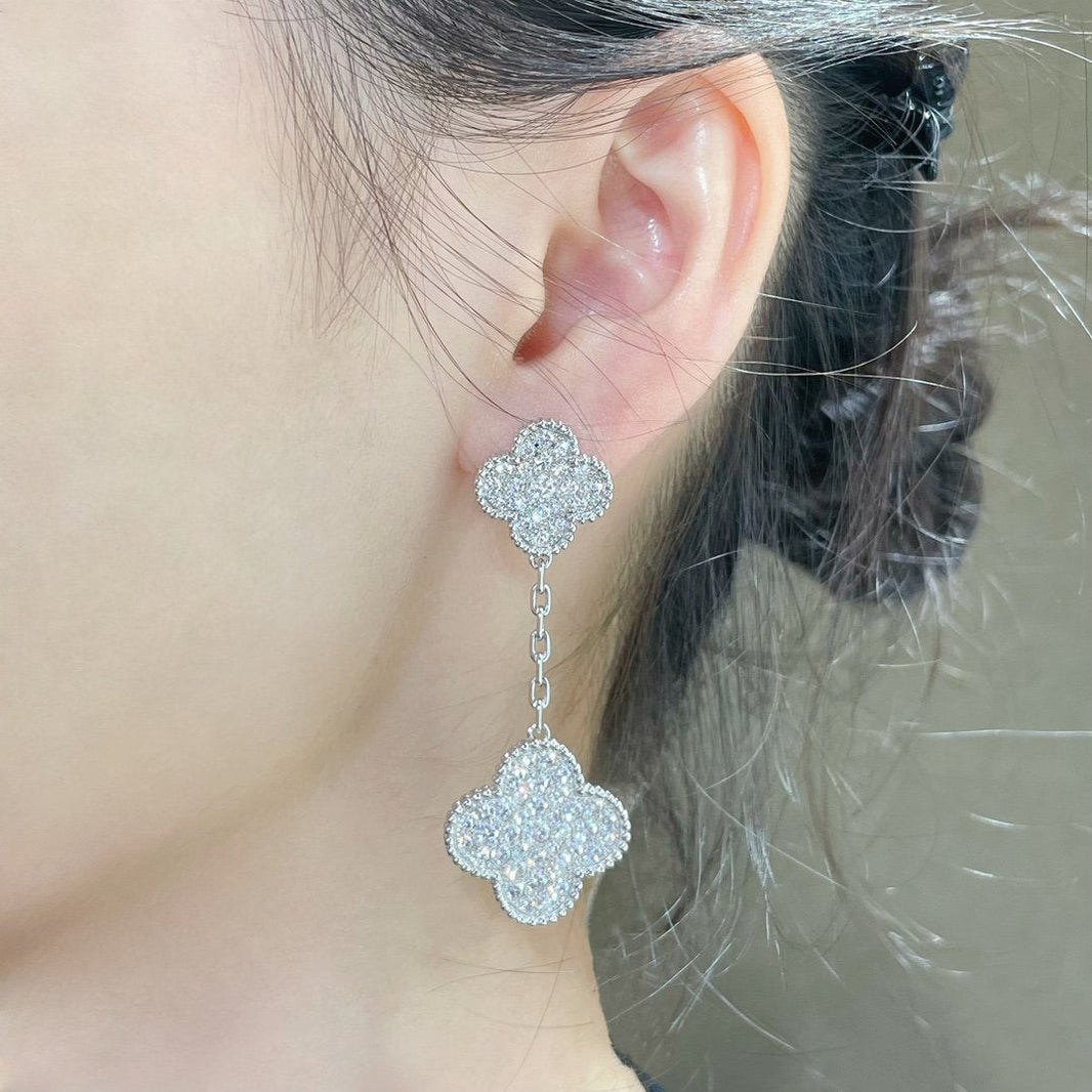 [Luna Brilliance]CLOVER 2 MOTIFS DIAMOND PAVED SILVER EARRINGS
