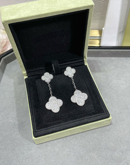 [Luna Brilliance]CLOVER 2 MOTIFS DIAMOND PAVED SILVER EARRINGS