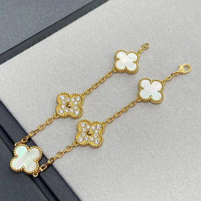 [Luna Brilliance]CLOVER WHITE PEARL MOP 5 MOTIF BRACELET COLLECTION