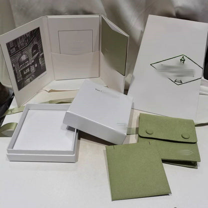 [Luna Brilliance]VA CLOVER BRACELET NECKLACE RING BOX GIFT BAG