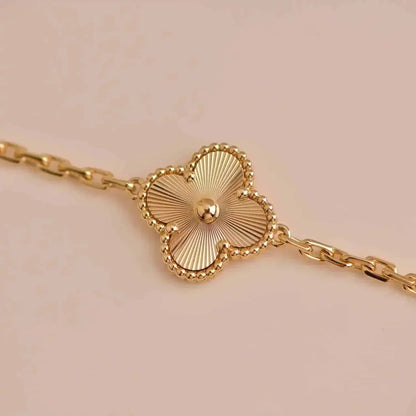 [Luna Brilliance]CLOVER 5 MOTIF LASER BRACELET COLLECTION