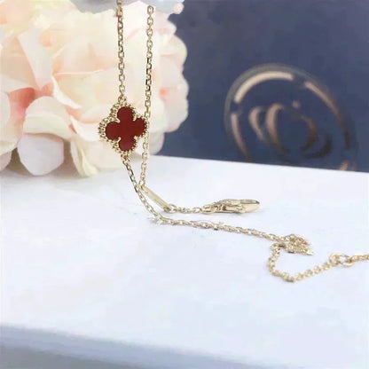 [Luna Brilliance]CLOVER  CARNELIAN SINGLE FLOWER BRACELET